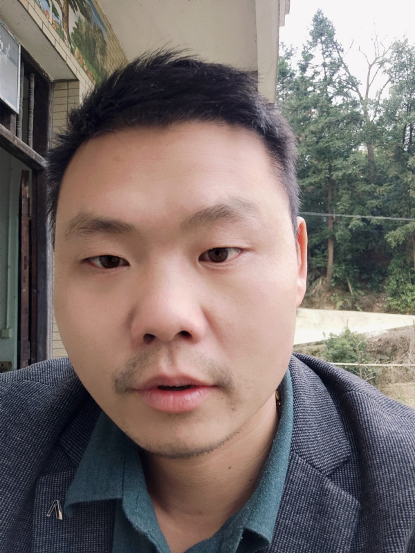 曾小焱的第一张照片--桂林相亲服务中心