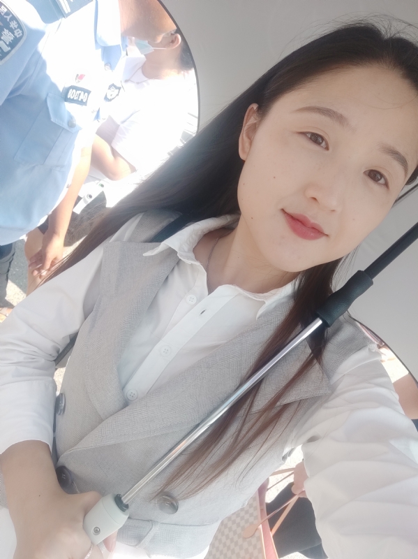 木子田心的第一张照片--桂林相亲服务中心