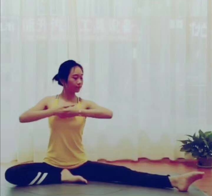 静静子的第一张照片--桂林相亲服务中心