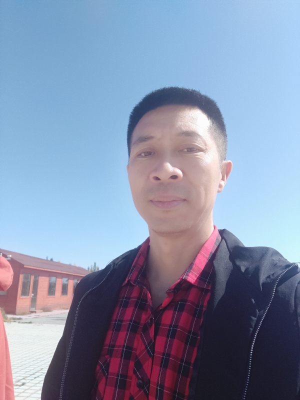 风滚草的坚持的第一张照片--桂林相亲服务中心