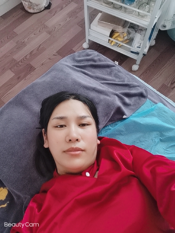 枫叶的第一张照片--桂林相亲服务中心