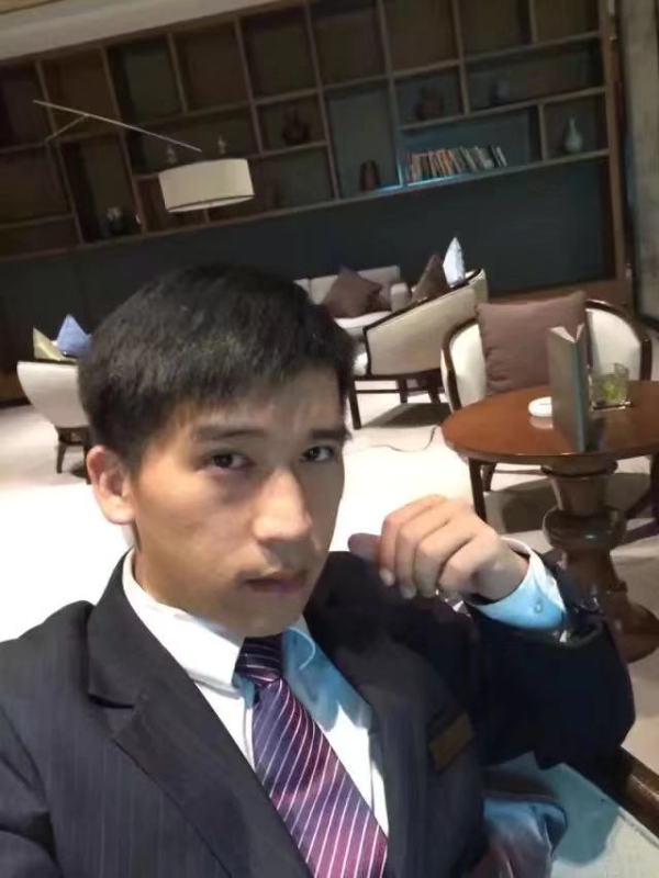 一条孤独的鱼的第二张照片--桂林相亲服务中心