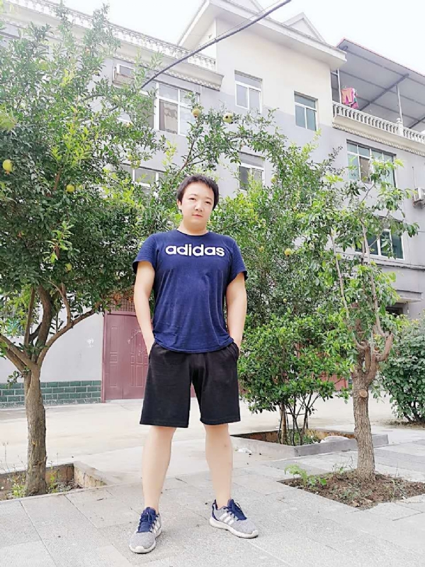 小宇的第一张照片--桂林相亲服务中心
