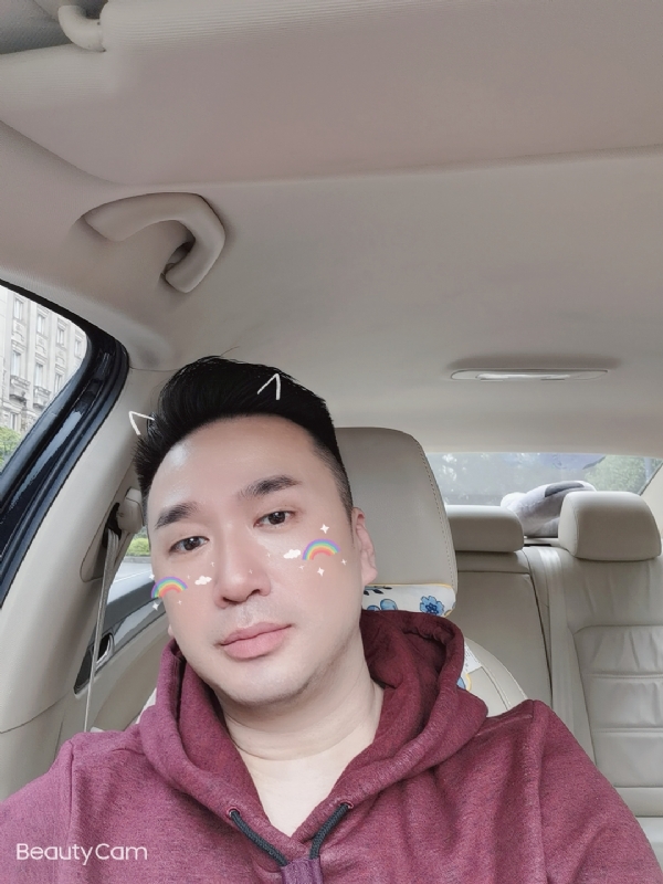 庭菘的第一张照片--桂林相亲服务中心