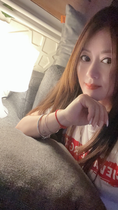 自信的第一张照片--桂林相亲服务中心