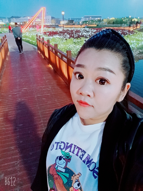 孙晓雪的第一张照片--桂林相亲服务中心
