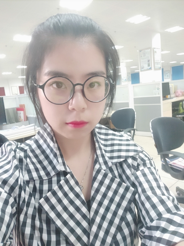 莹莹的第一张照片--桂林相亲服务中心