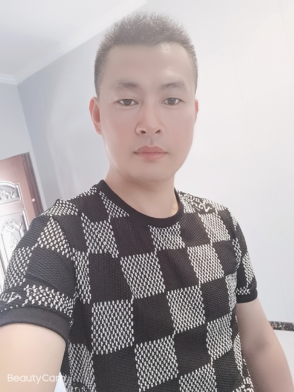 快乐无罪的第一张照片--桂林相亲服务中心