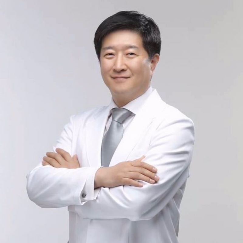 王伟的第五张照片--桂林相亲服务中心