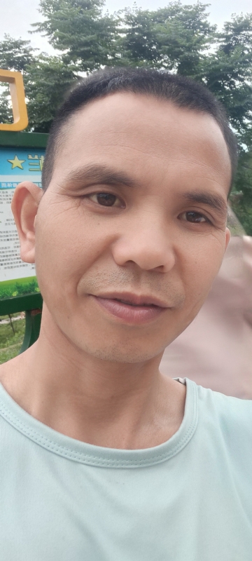 找个相爱的人结婚的第一张照片--桂林相亲服务中心