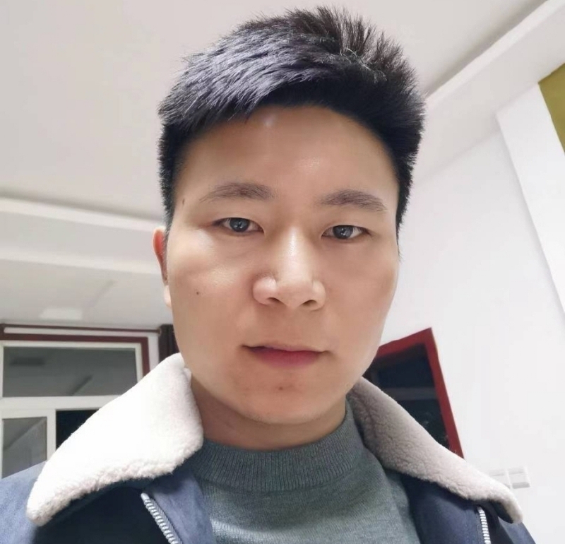 延峰的第一张照片--桂林相亲服务中心