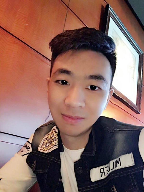 滞后的微笑的第三张照片--桂林相亲服务中心