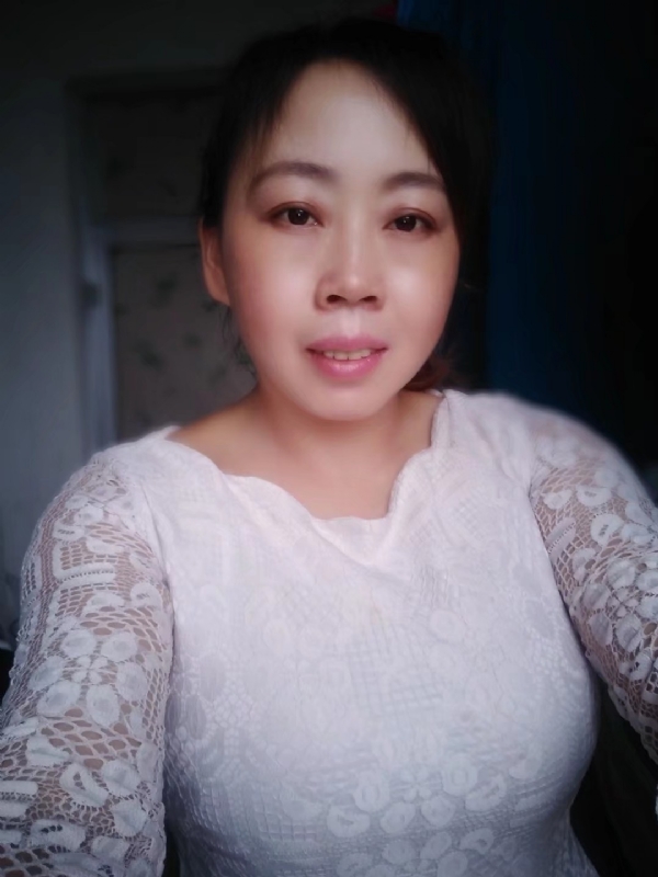 笑看人生的第一张照片--桂林相亲服务中心