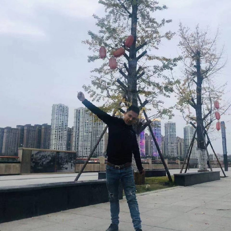 空空的房间的第一张照片--桂林相亲服务中心