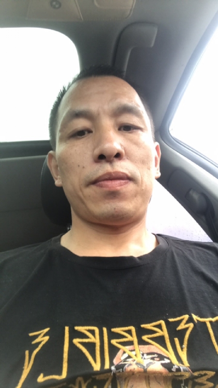 迷茫的第一张照片--桂林相亲服务中心