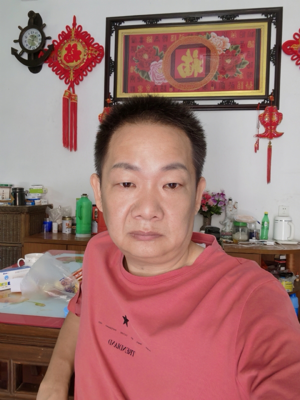 飞天的第一张照片--桂林相亲服务中心