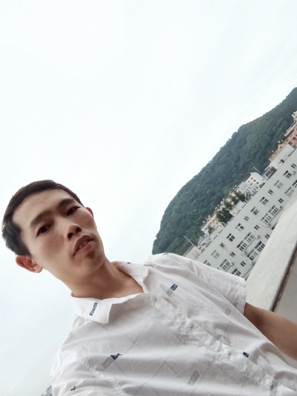 会飞的鱼的第一张照片--桂林相亲服务中心