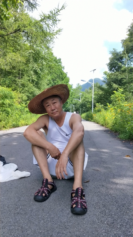 真诚寻伴的第一张照片--桂林相亲服务中心