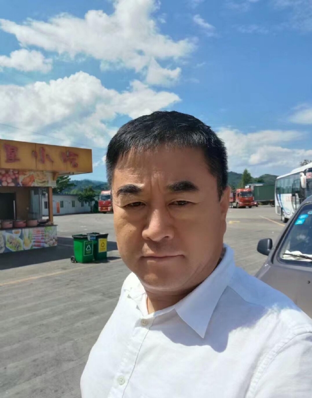 从此不再孤独的第一张照片--桂林相亲服务中心