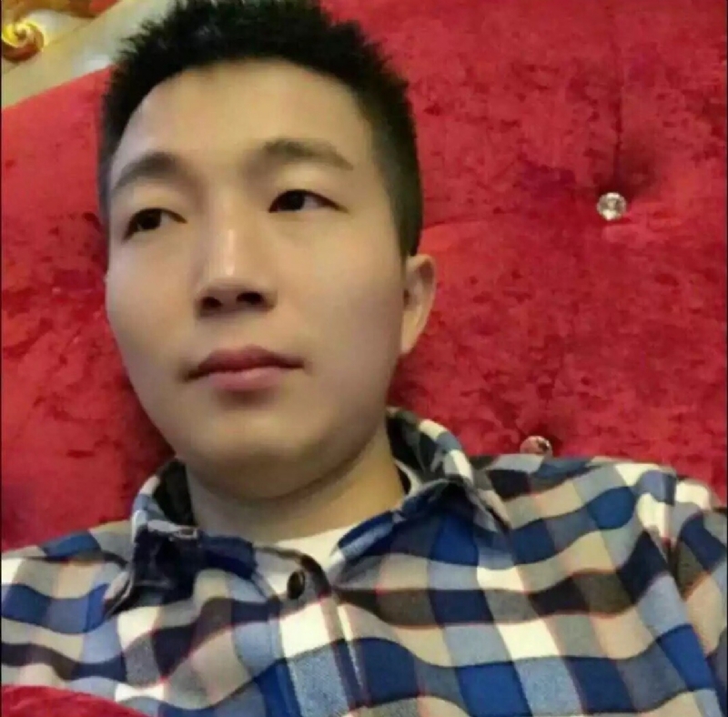 崩塌的信仰的第一张照片--桂林相亲服务中心