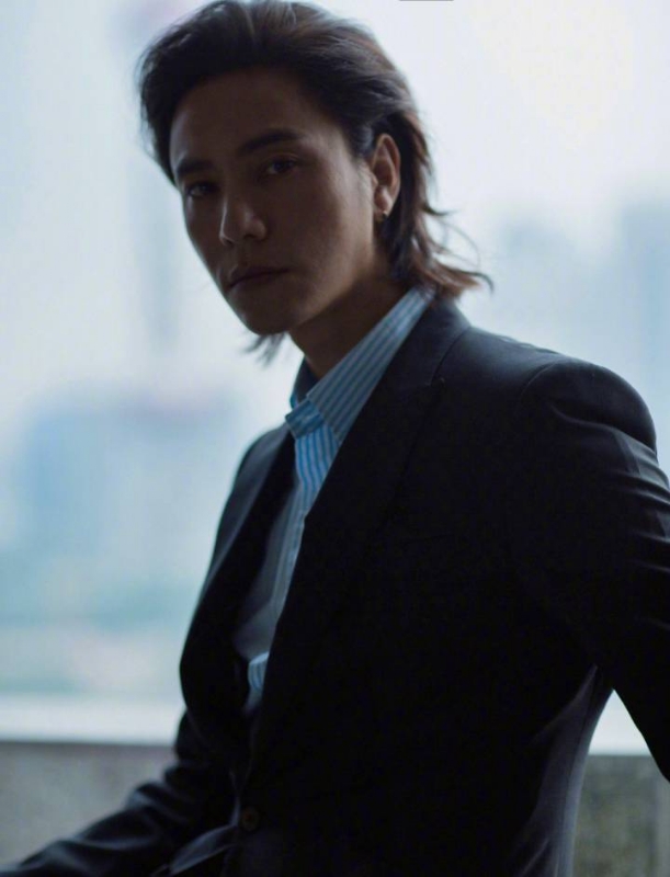 李嘉廷的第三张照片--桂林相亲服务中心