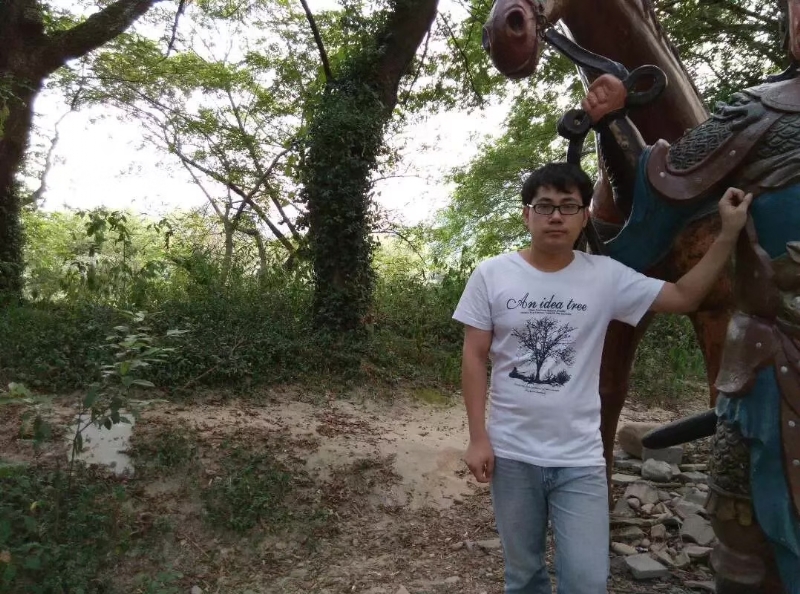 峰的第一张照片--桂林相亲服务中心