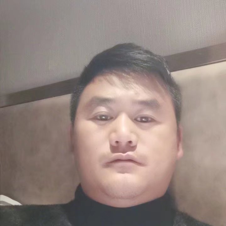 奔跑的第一张照片--桂林相亲服务中心