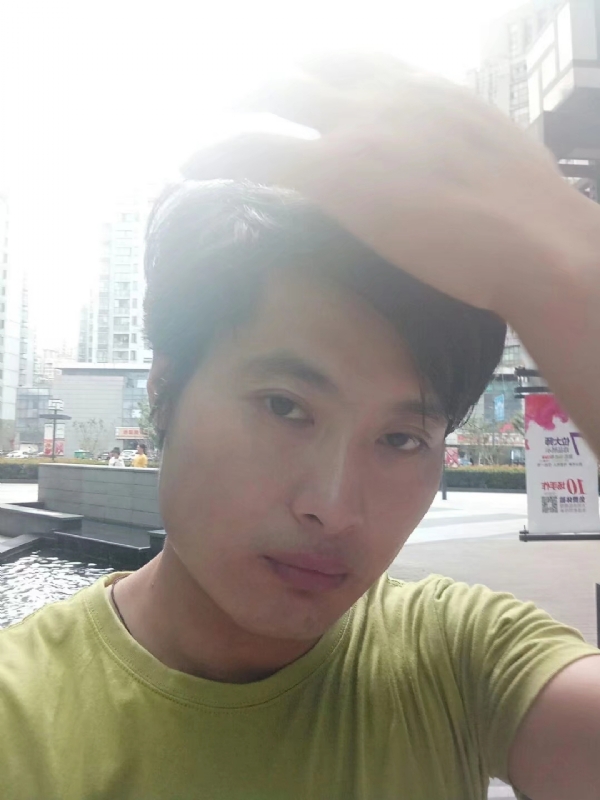 钢铁侠的第一张照片--桂林相亲服务中心