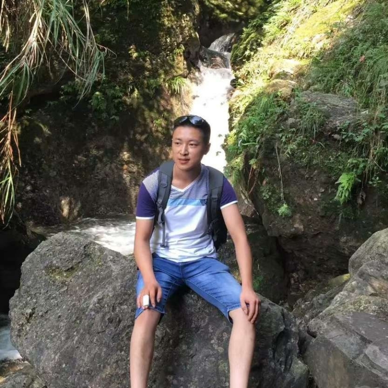 人杰地也灵的第一张照片--桂林相亲服务中心