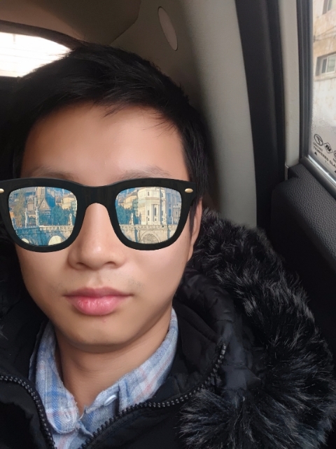 请问揉揉头的第一张照片--桂林相亲服务中心