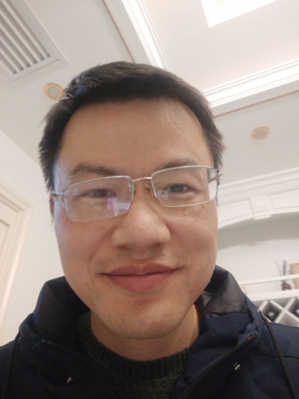 翔翔的第一张照片--桂林相亲服务中心