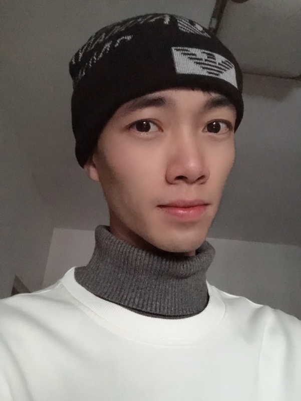 小良先生的第一张照片--桂林相亲服务中心