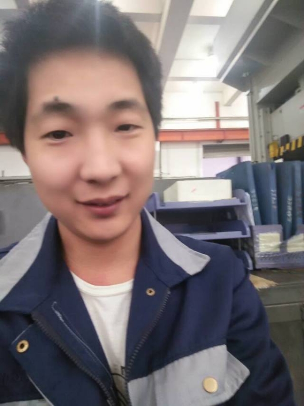 爱是你我的第一张照片--桂林相亲服务中心