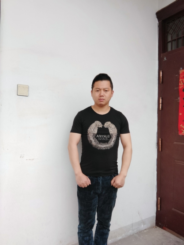 萧萧的第一张照片--桂林相亲服务中心