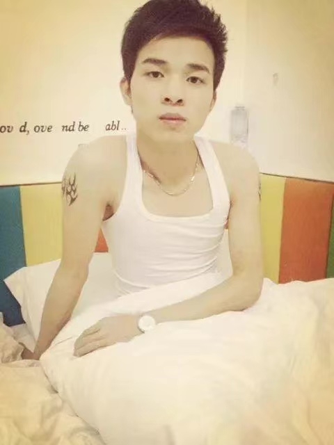 风雨同舟的第一张照片--桂林相亲服务中心