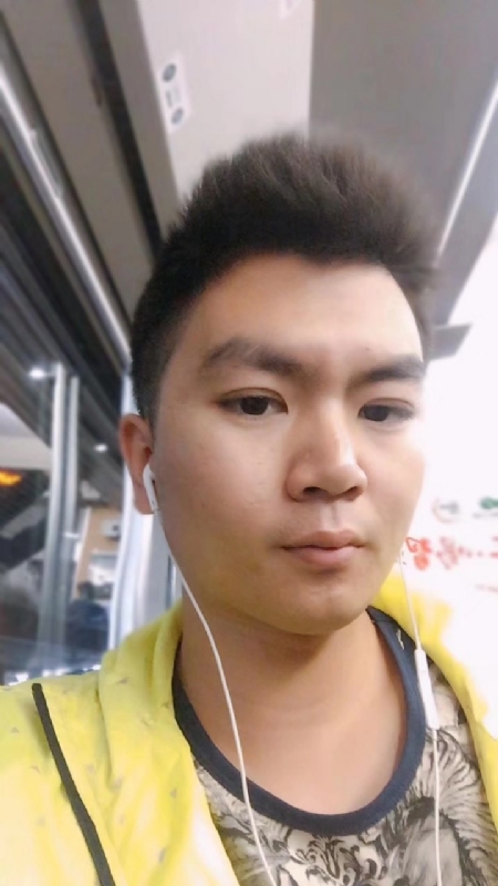 瑞泽的第一张照片--桂林相亲服务中心