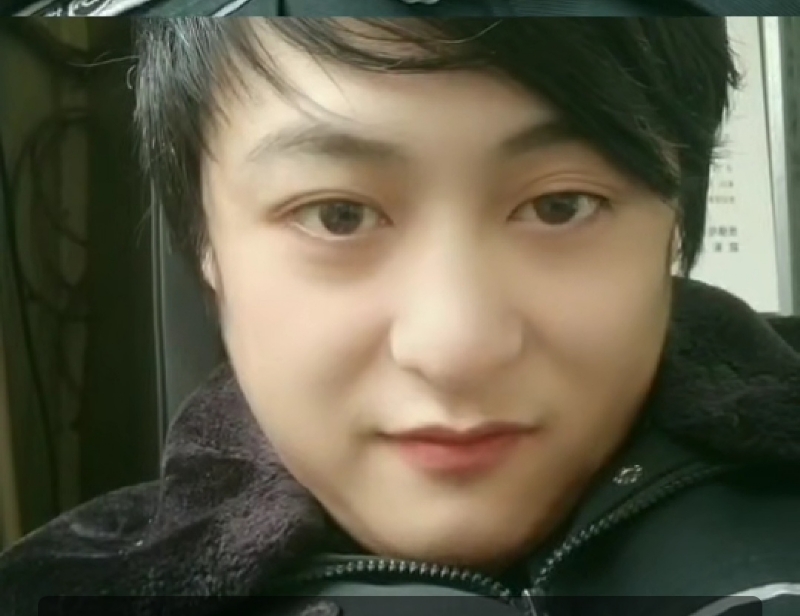 小玮的第二张照片--桂林相亲服务中心