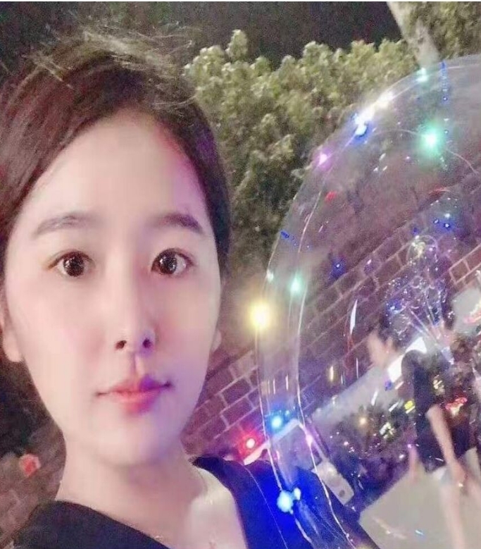 心碎小猪的第一张照片--桂林相亲服务中心