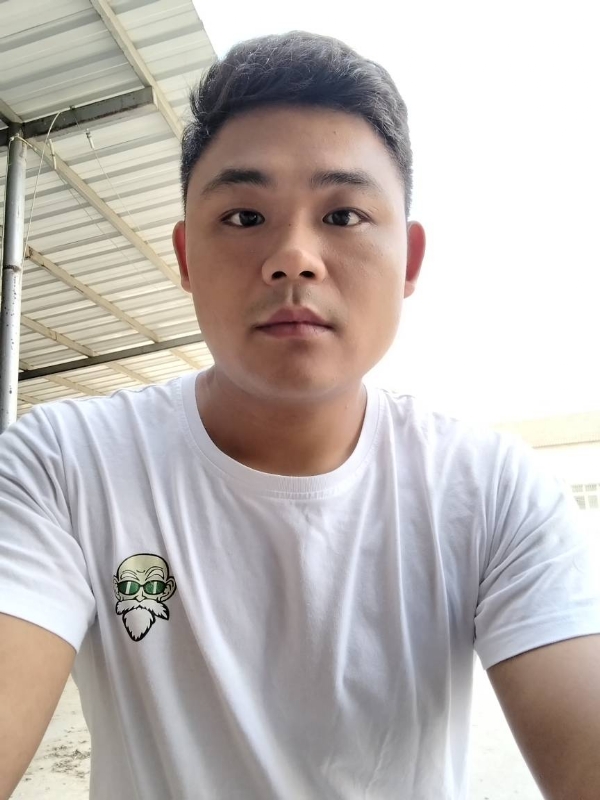高大威武的第一张照片--桂林相亲服务中心