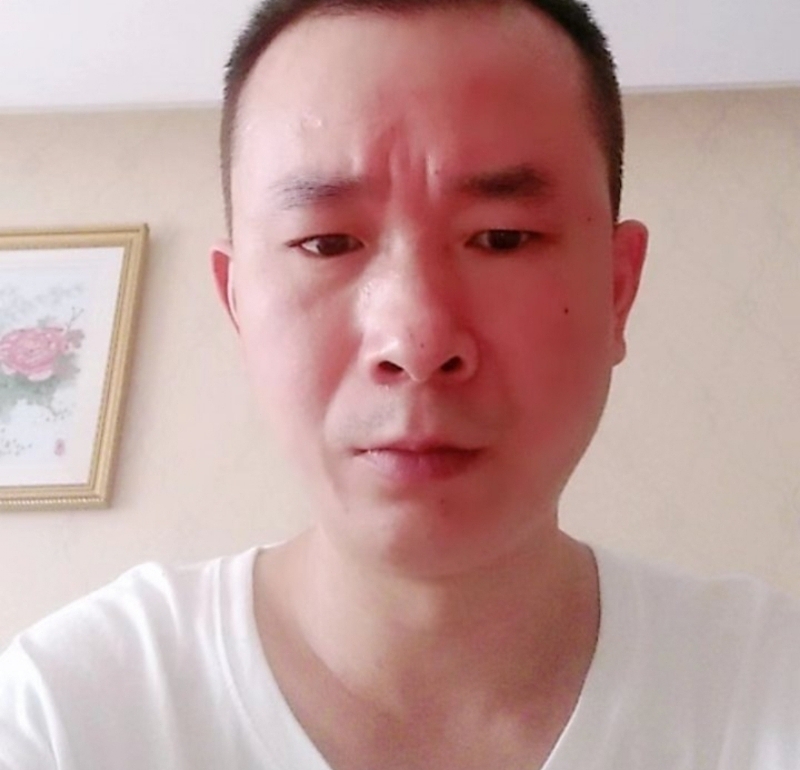 自由飞翔的第一张照片--桂林相亲服务中心