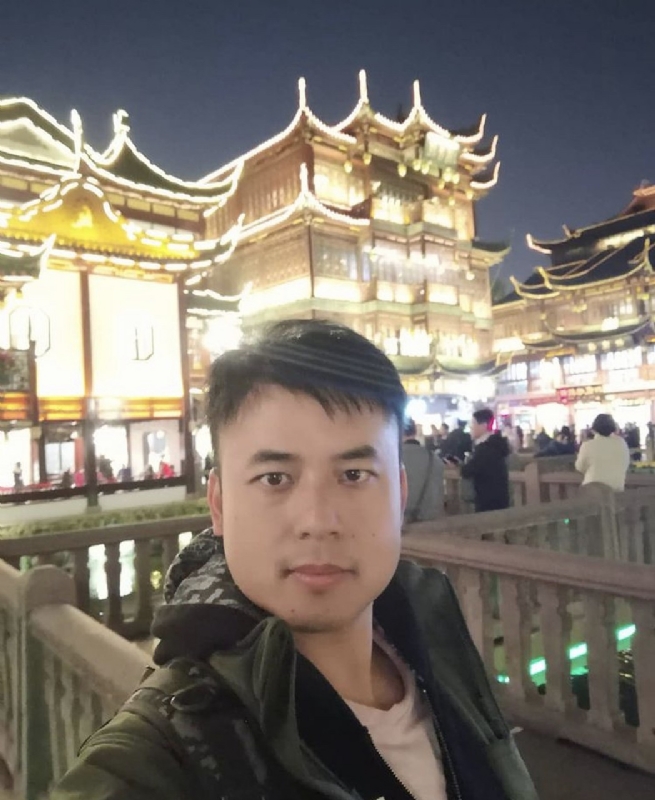 何先生he的第一张照片--桂林相亲服务中心