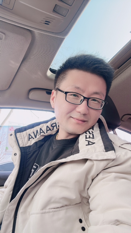不离不弃的第二张照片--桂林相亲服务中心