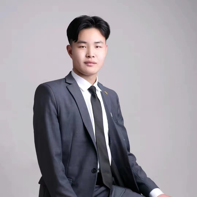 孤独的狼的第一张照片--桂林相亲服务中心