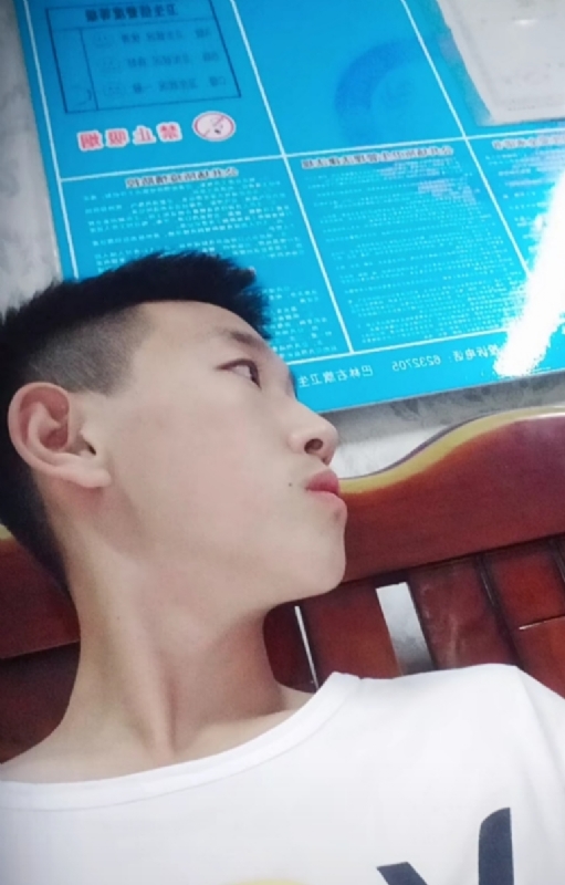 高一名的第一张照片--桂林相亲服务中心