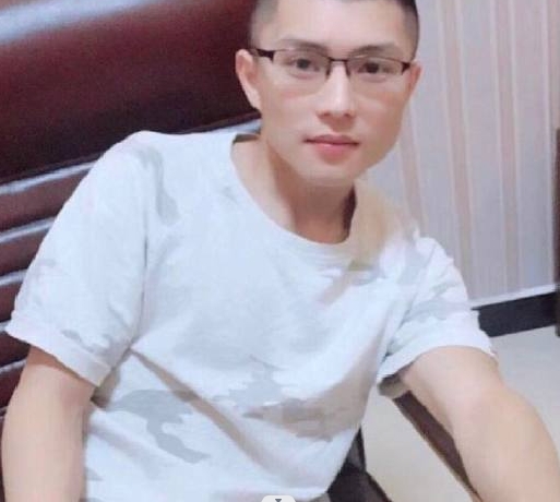 辉辉辉的第一张照片--桂林相亲服务中心