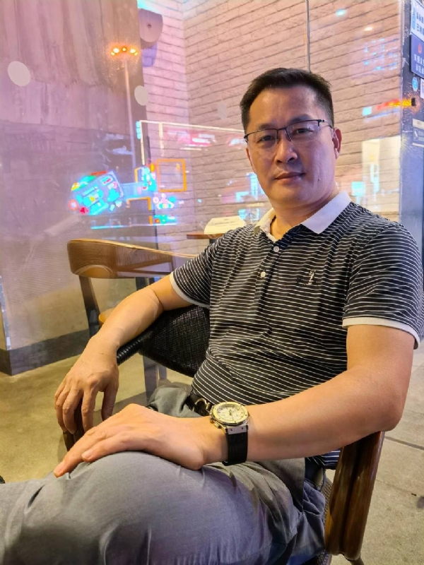 Allan的第三张照片--桂林相亲服务中心