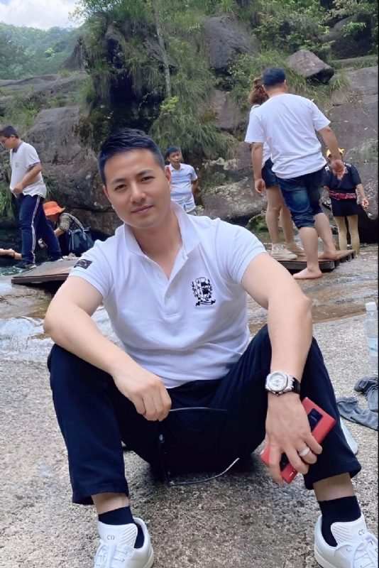 勿忘初心的第三张照片--桂林相亲服务中心
