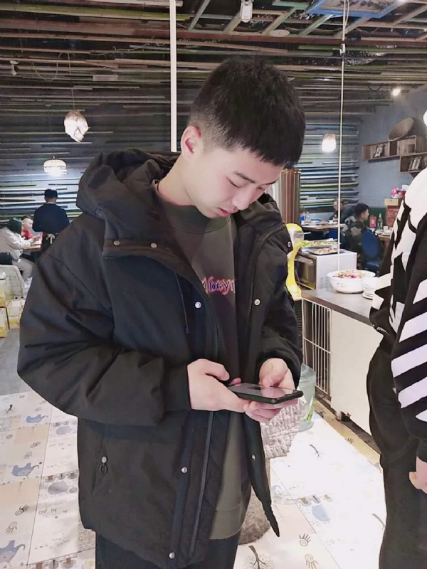 小赵的第一张照片--桂林相亲服务中心