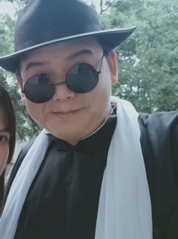小路口的第一张照片--桂林相亲服务中心