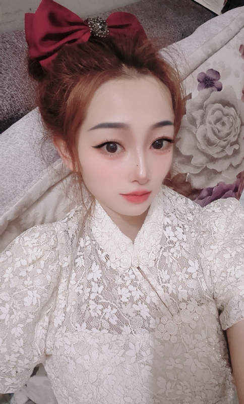 有缘千里来相会的第一张照片--桂林相亲服务中心